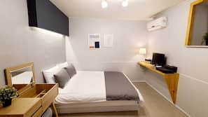 Desk, rollaway beds, free WiFi