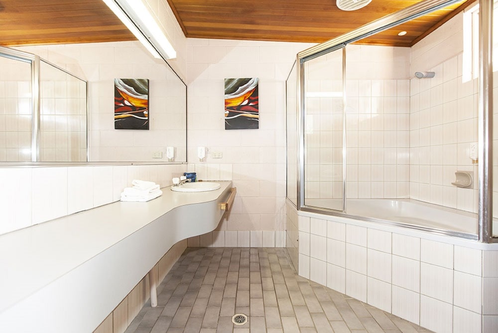 The Grampians Motel & The Views Restaurant