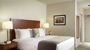 In-room safe, desk, iron/ironing board, free WiFi