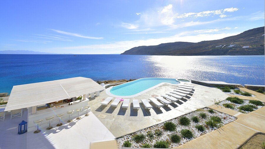 Mykonos Pantheon