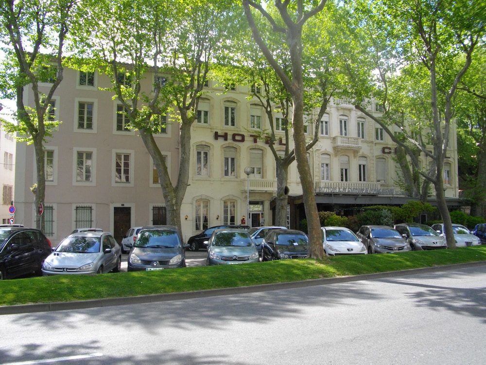 Hôtel Central in Carcassonne, France