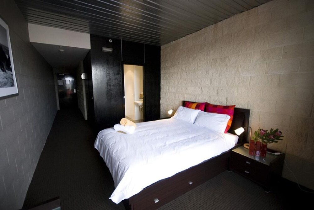 Summer House Backpackers, Melbourne