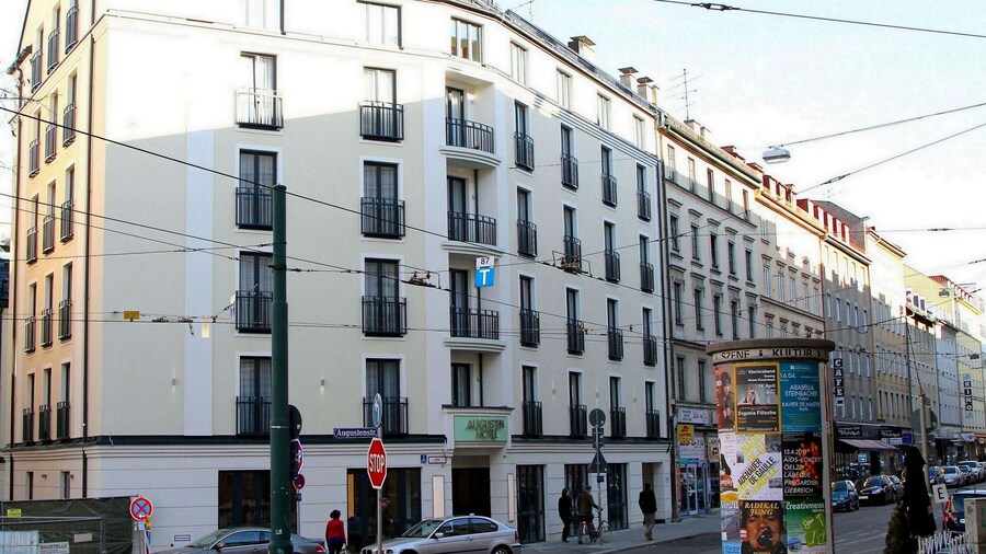 Augusten Hotel