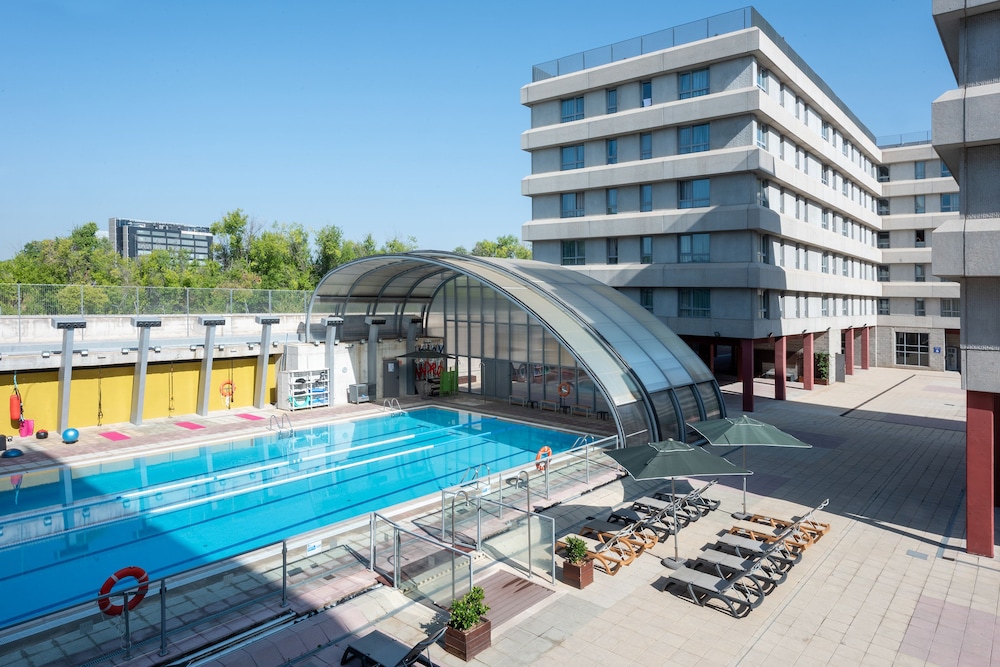 Madrid Airport Suites, Affiliated by Meliá Reviews, Photos & Rates