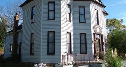 Woodruff House