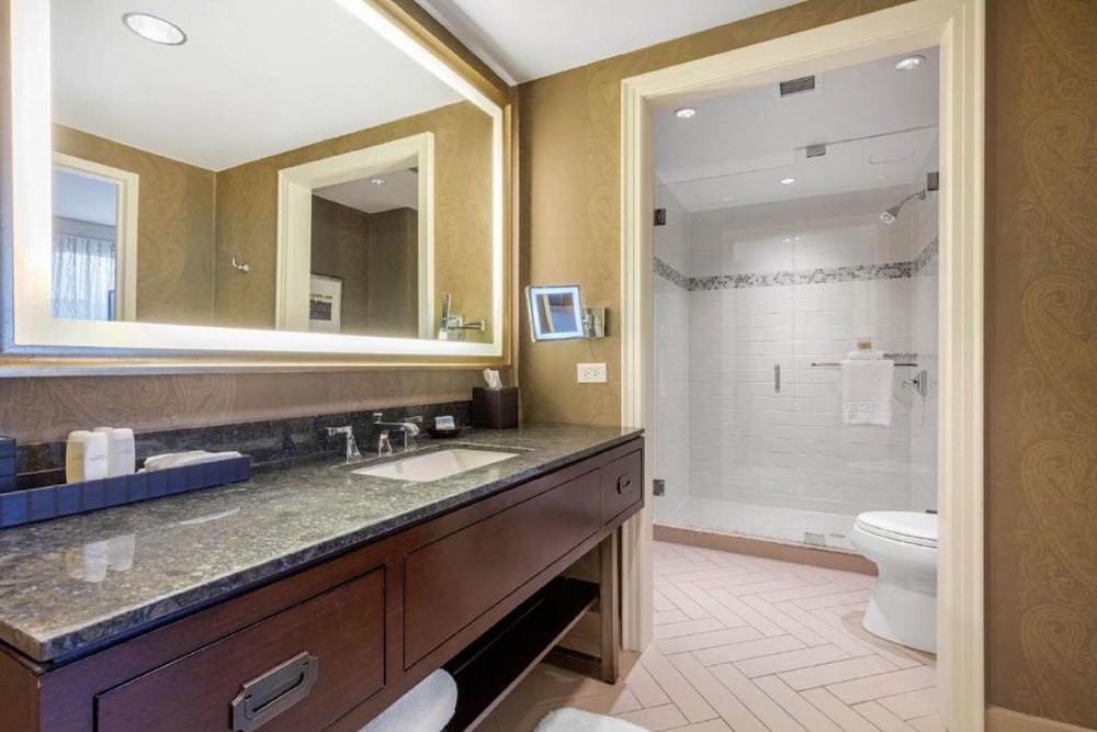 Omni Nashville Hotel in Nashville Best Rates & Deals on Orbitz