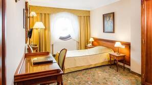 Memory foam beds, minibar, in-room safe, desk