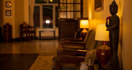Shambaling Boutique Hotel