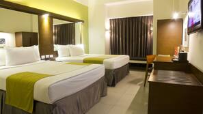 In-room safe, desk, iron/ironing board, free WiFi