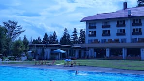 Seasonal outdoor pool