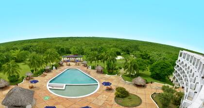 Uxmal Resort Maya
