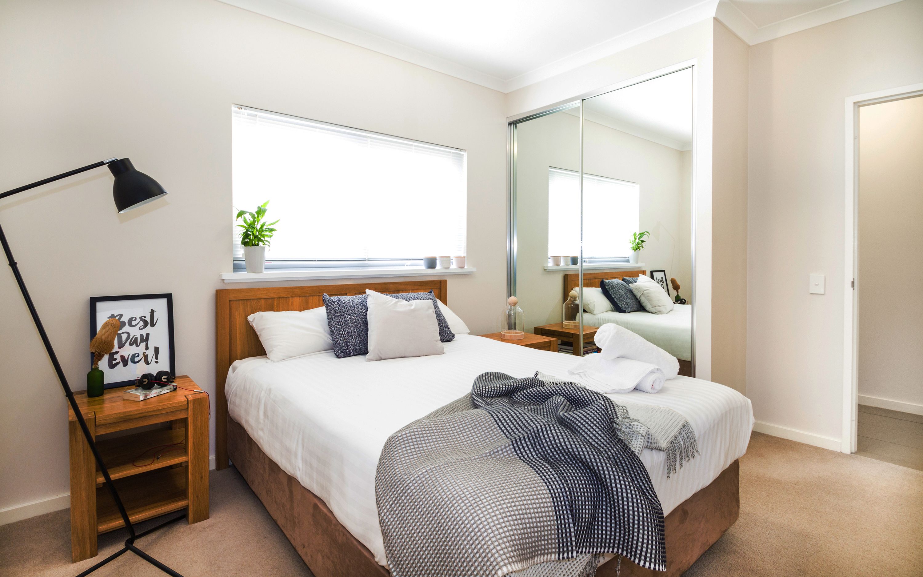 Airport Apartments by Aurum