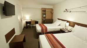 In-room safe, desk, free WiFi, linens
