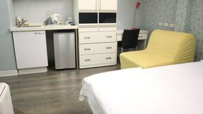 Premium bedding, pillowtop beds, blackout drapes, free WiFi