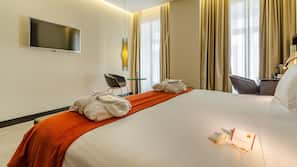 Premium bedding, down duvet, minibar, in-room safe