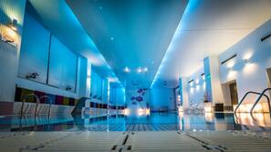 Piscine couverte