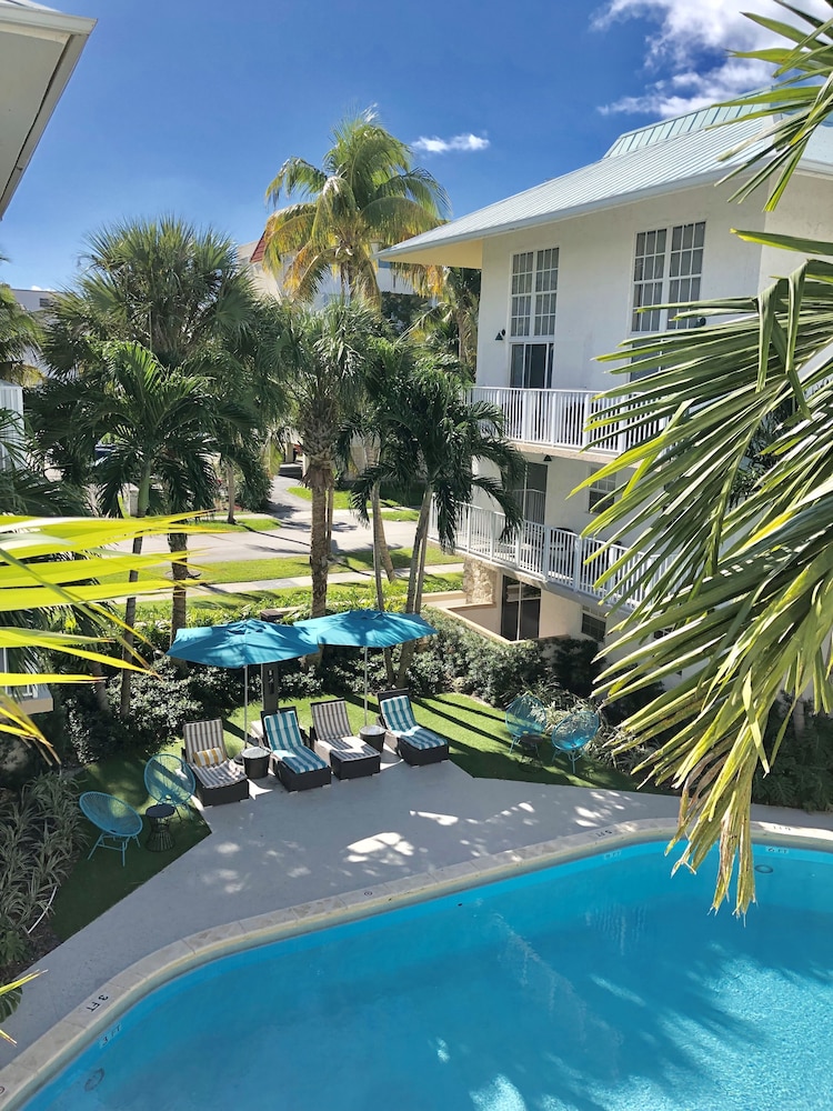 Pool, Coral Reef at Key Biscayne