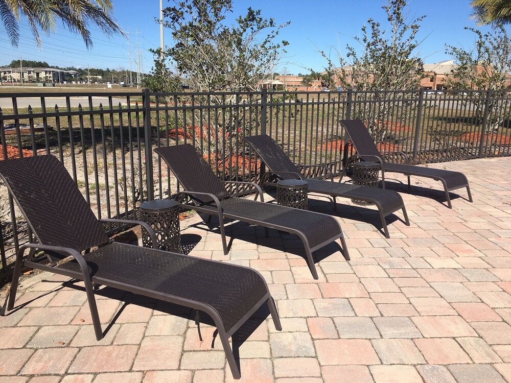 Marble Waters Hotel & Suites