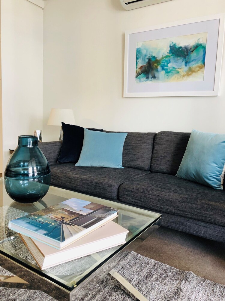 Wyndel Apartments - The Mint