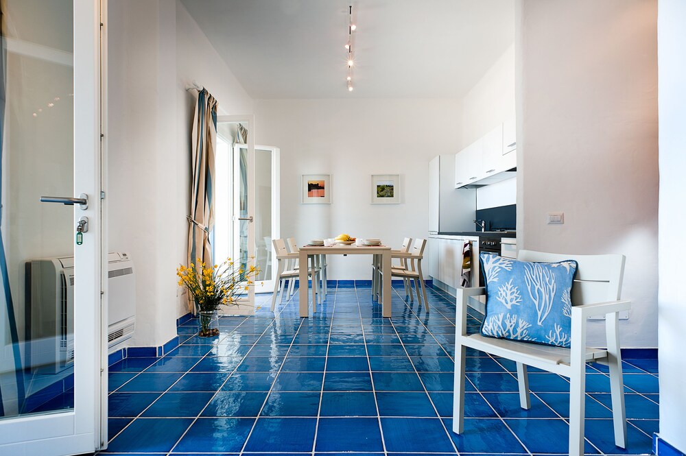 Photo - NerOssidiana