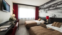 Bastion Hotel Amsterdam Airport Bastion Hotel Amsterdam Airport
