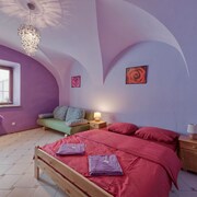 2 stjerner hotell Ochojno, Krakow: Se vår guide over Ochojno De mest populære Ochojno Villaer og ferieboliger | Airbnb®