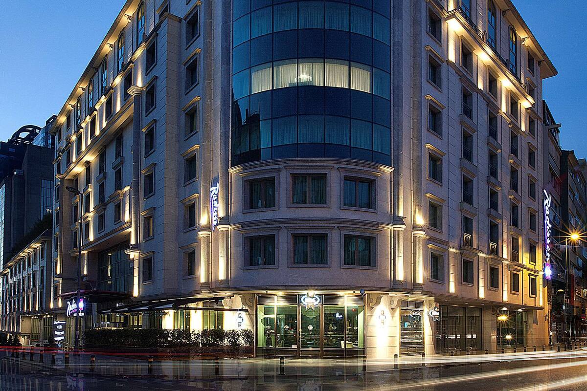 Radisson Blu Hotel Istanbul Sisli In Istanbul Expedia
