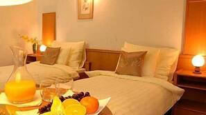 Minibar, in-room safe, desk, cribs/infant beds
