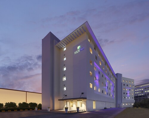w-100 hotel_img