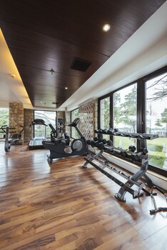 Welcomhotel By Itc Hotels The Savoy Mussoorie Mussoorie 218 Room Prices Reviews Travelocity