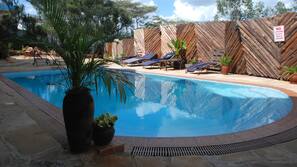 Piscine extérieure
