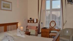 Cots/infant beds, free WiFi, linens