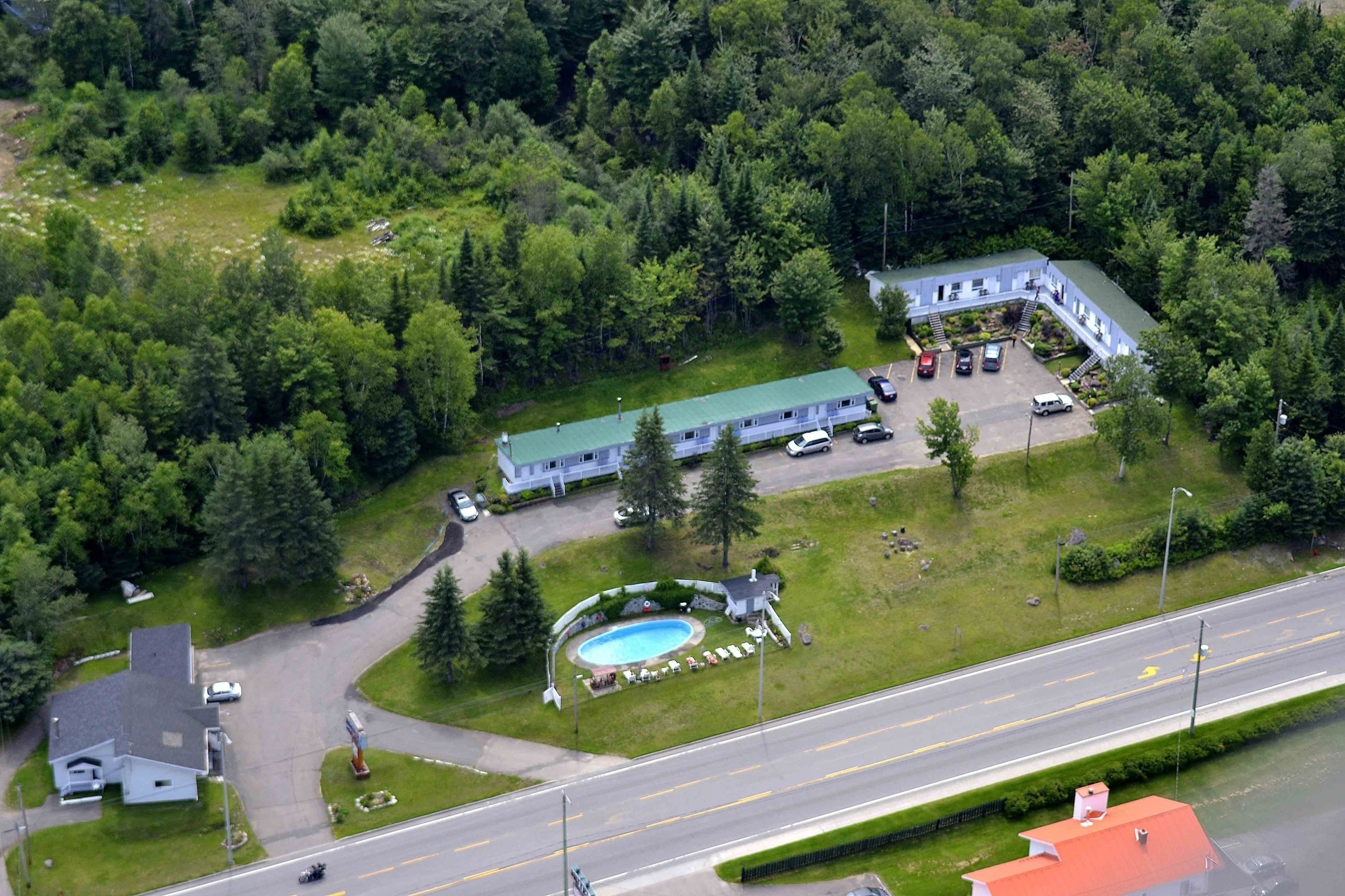 Motel Clair Mont in Sainte-Agathe-des-Monts, Canada