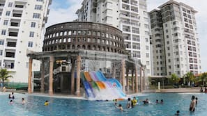 Outdoor pool, sun loungers
