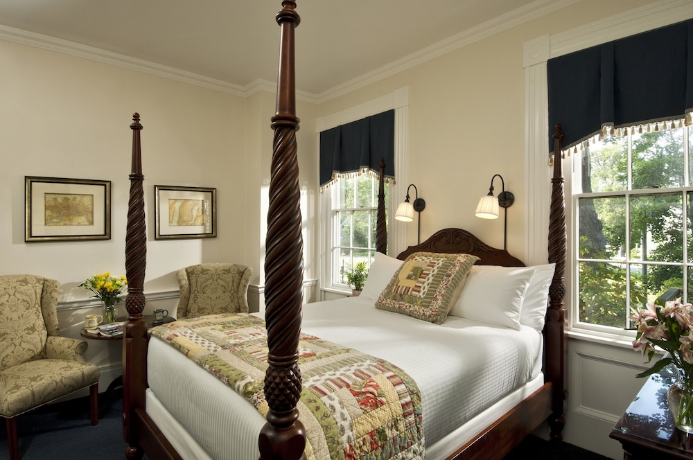 The Inn At Cape Cod: 2019 Room Prices $299, Deals & Reviews | Expedia