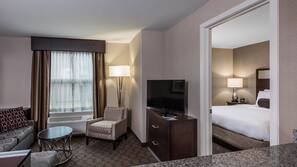 Premium bedding, in-room safe, desk, blackout curtains