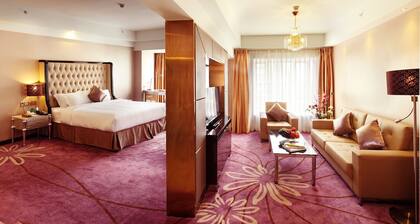 Clayton Hotel