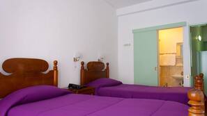 In-room safe, free WiFi