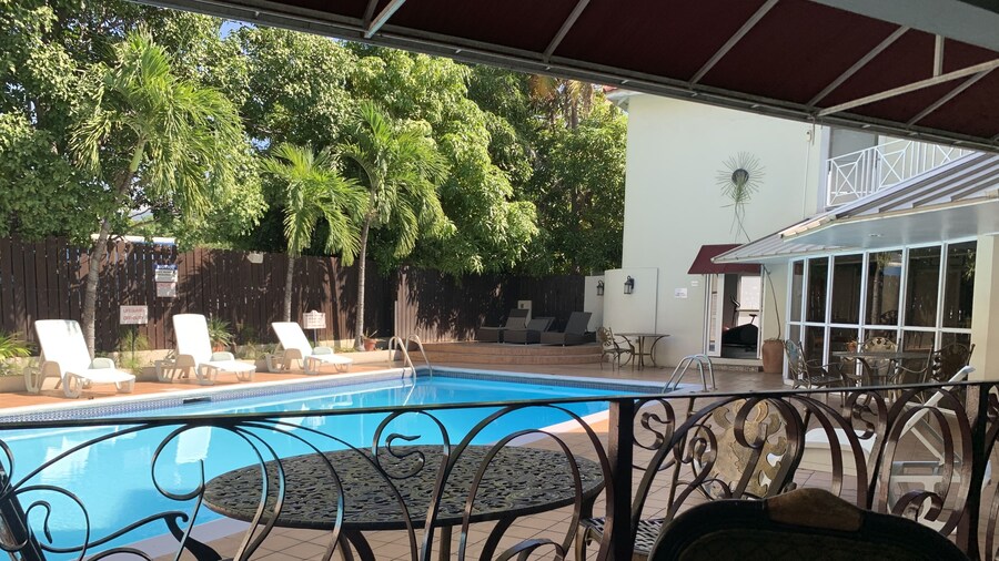 Altamont Court Hotel