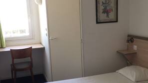 Bureau, chambres insonorisées, lits bébés (en supplément), Wi-Fi gratuit