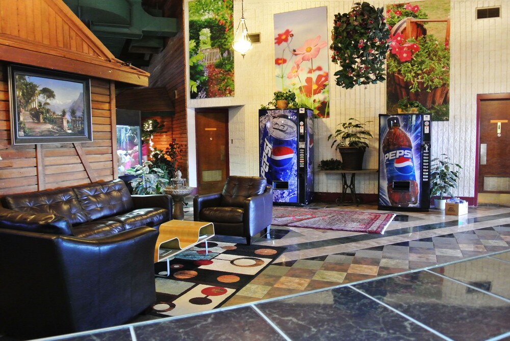 Vegreville Garden Inn: 2019 Pictures, Reviews, Prices & Deals | Expedia.ca