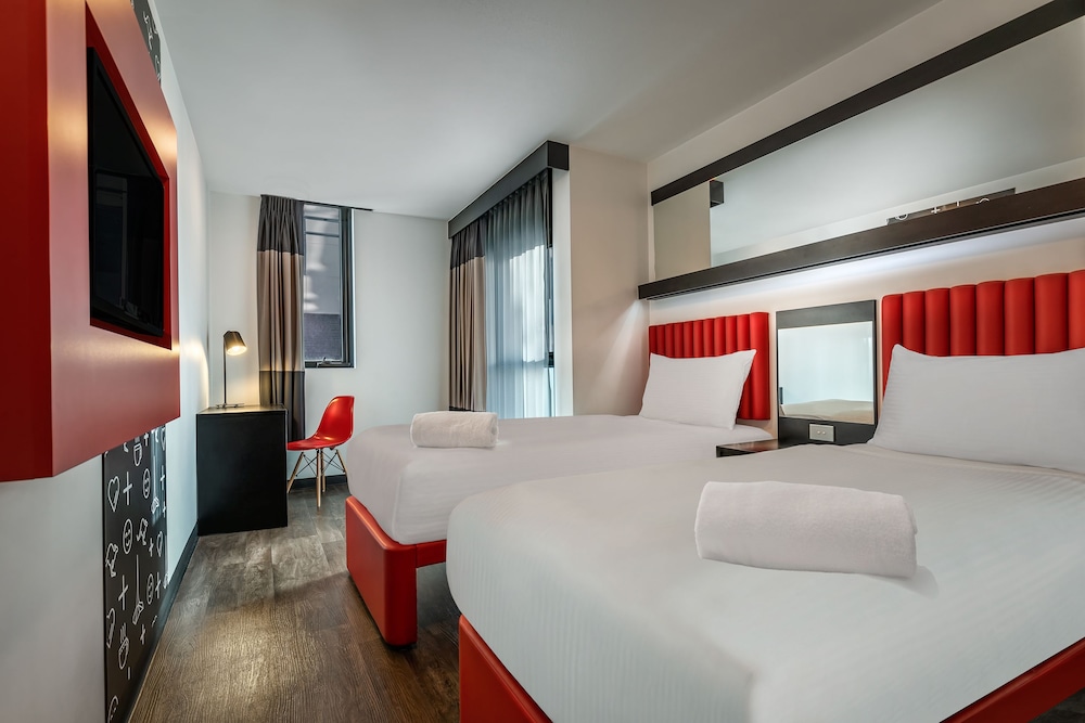ibis Melbourne Swanston Street Hotel