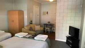Iron/ironing board, free WiFi, wheelchair access