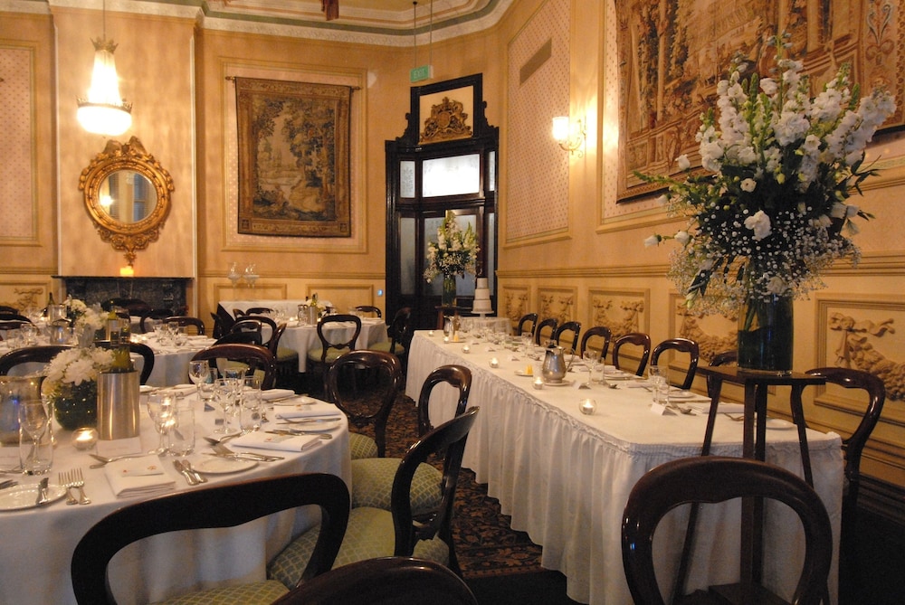 Craig's Royal Hotel