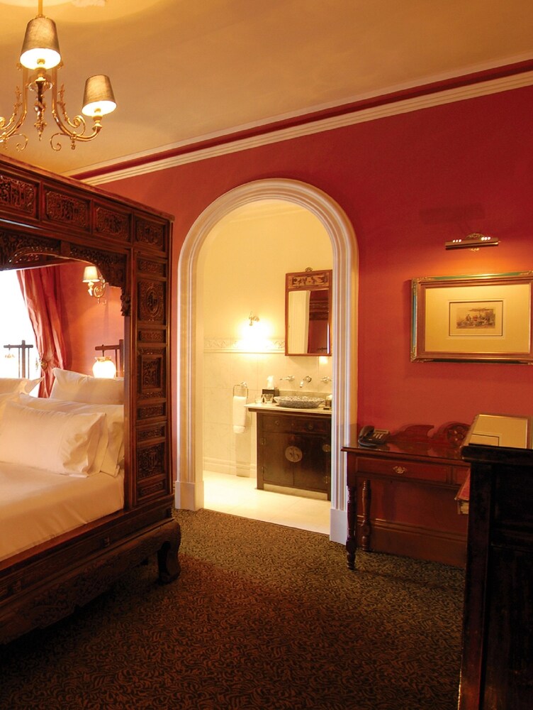 Craig's Royal Hotel