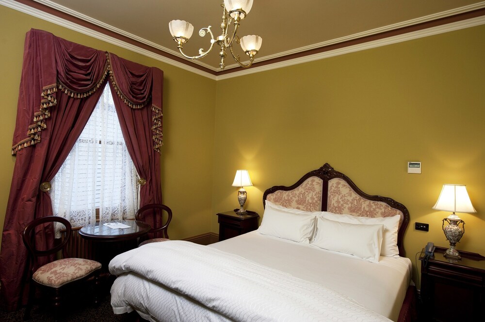 Craig's Royal Hotel