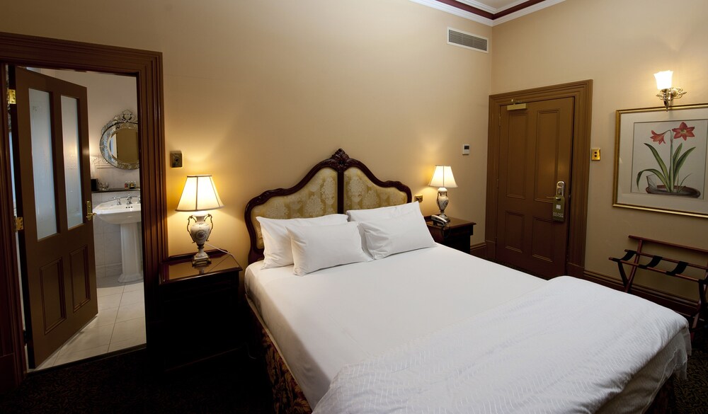 Craig's Royal Hotel