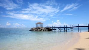 Private beach, snorkelling, surfing, kayaking