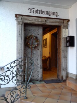 Hotel Burg Breuberg Hoechst Im Odenwald 90 Room Prices Reviews Travelocity