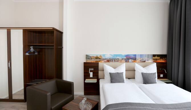 H24 Hoteltow In Berlin Germany Expedia